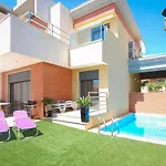 V4, Jardins Branqueira3 Near Beach, *