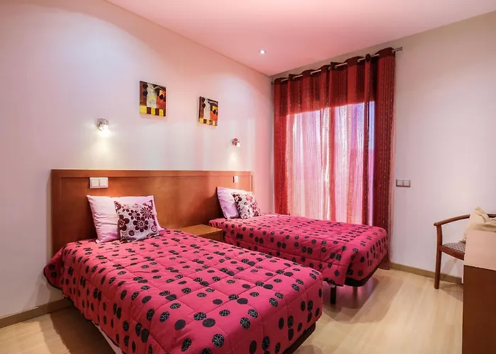 Вилла V4, Jardins Branqueira3 Near Beach,