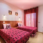 וילה V4, Jardins Branqueira3 Near Beach,